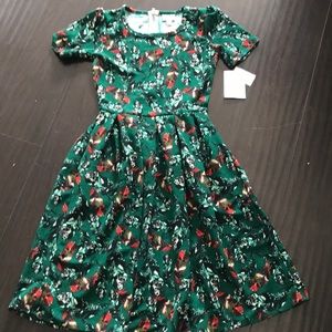 BNWT LuLaRoe Amelia xs